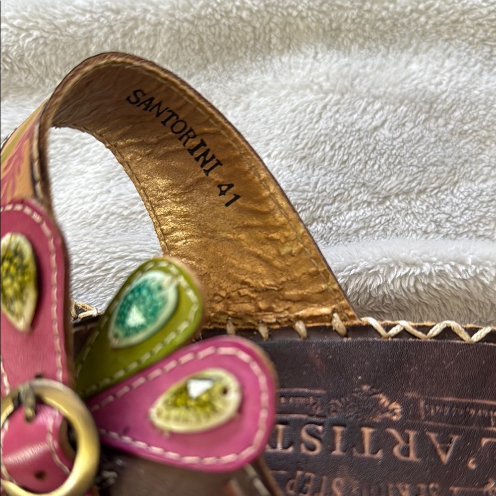 L'ATISTE Brown Floral Sandals - Picture 4 of 5